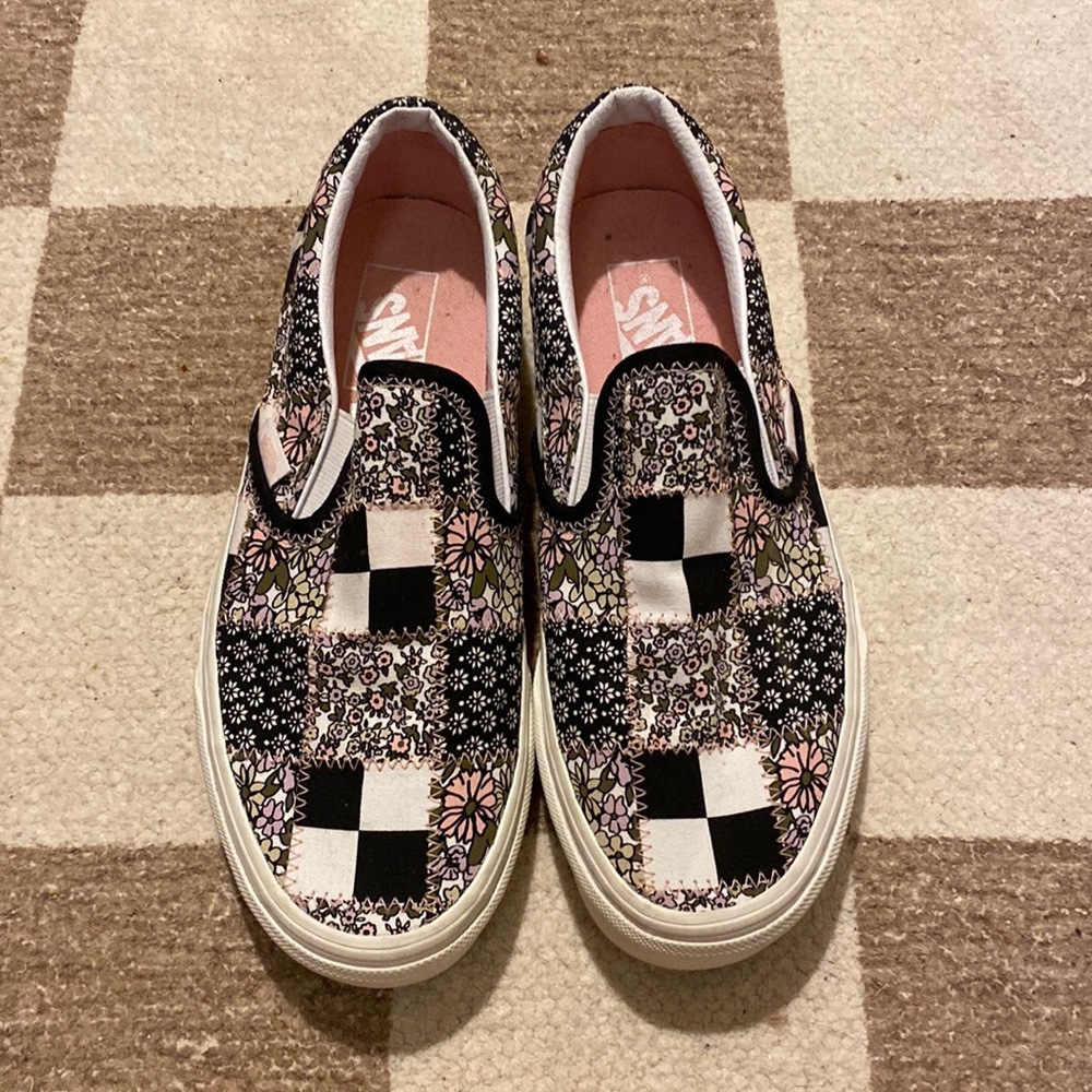 Floral Checkered Vans